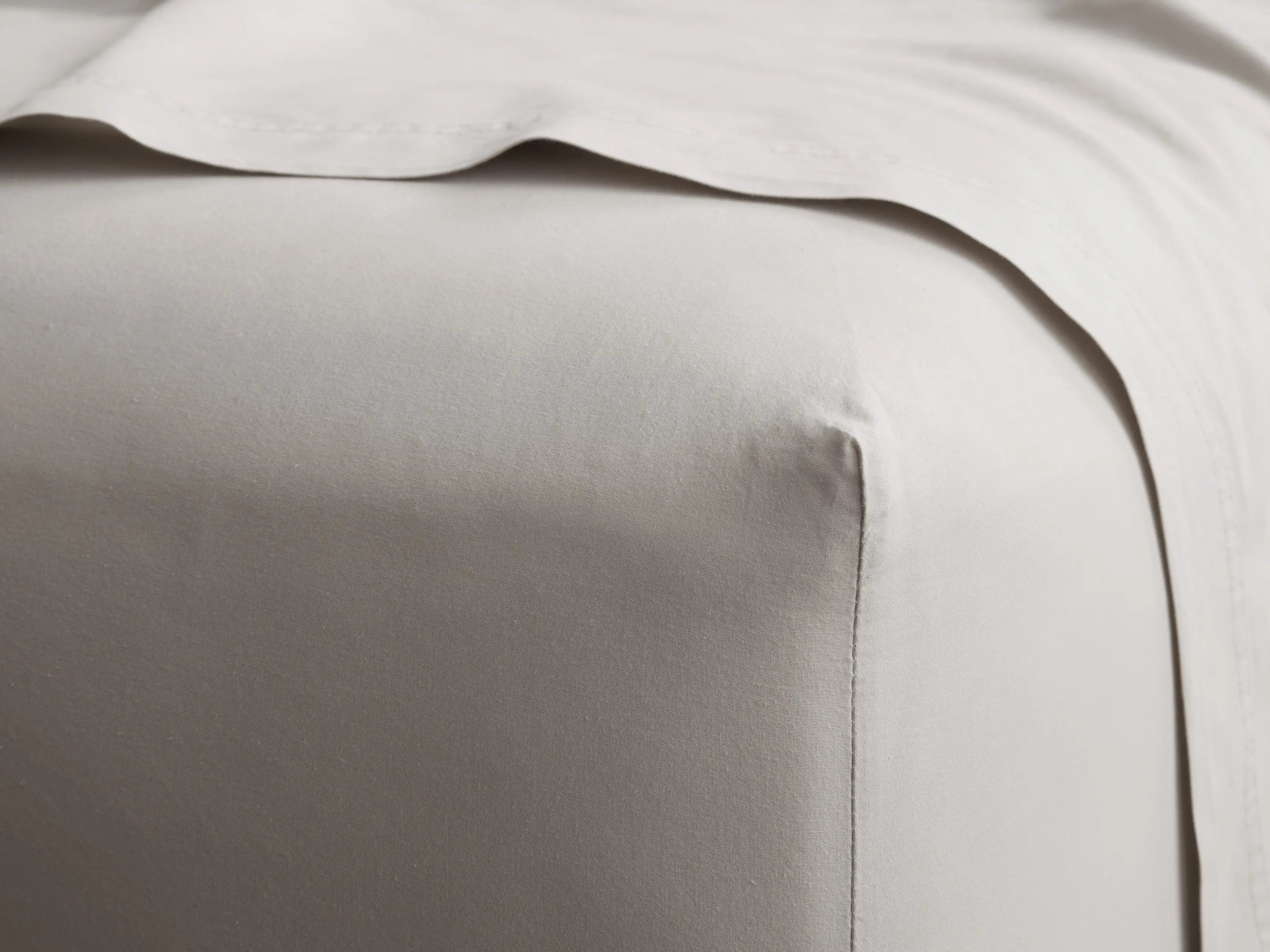 Italian Garment Dyed Percale Fitted Sheet